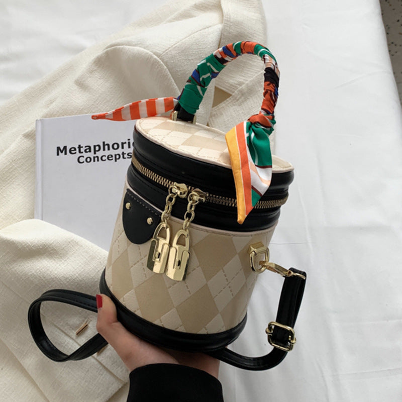 Nova Bucket Bag
