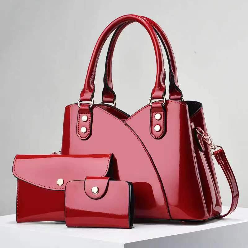 Nova Duo Bucket Bag