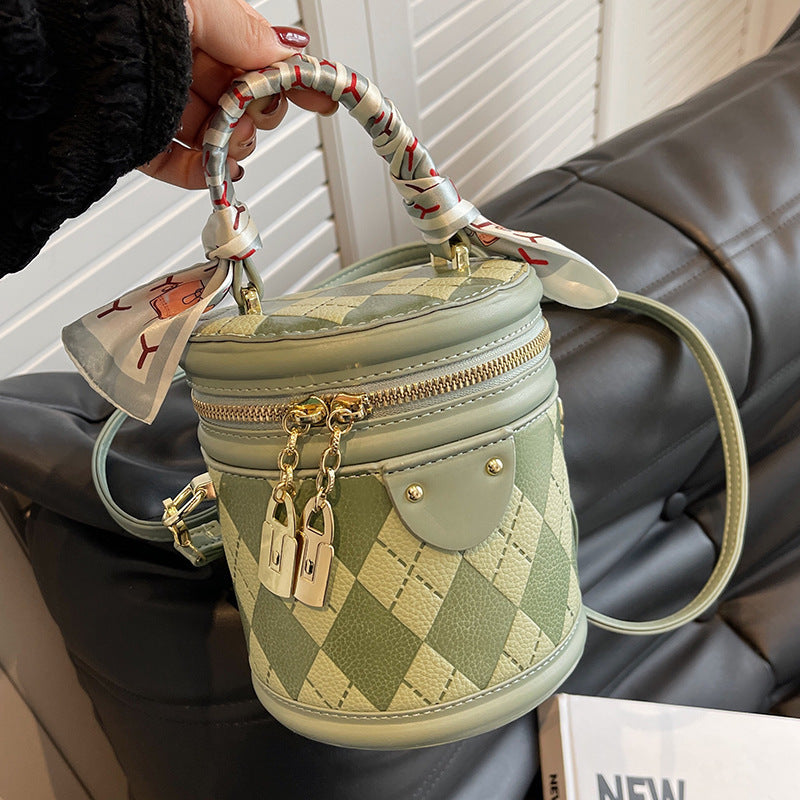 Nova Bucket Bag