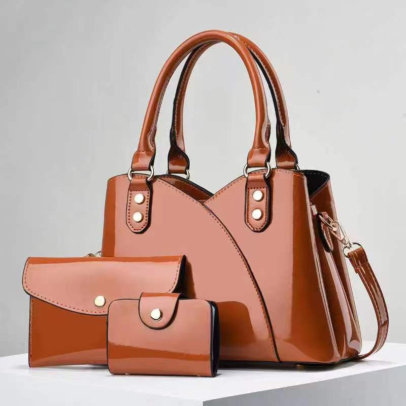 Nova Duo Bucket Bag