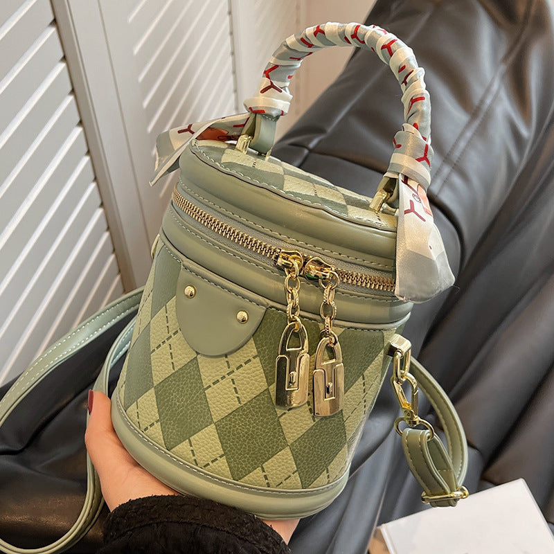 Nova Bucket Bag
